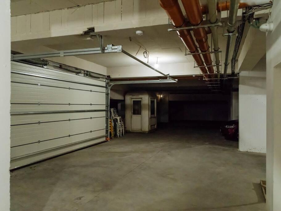 Central 5 Apartment - New Building & Parking Bucarest Esterno foto