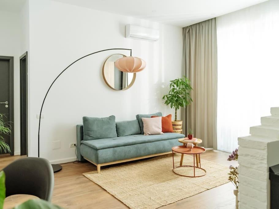 Central 5 Apartment - New Building & Parking Bucarest Esterno foto